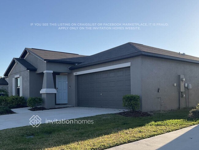 Foto del edificio - 1589 Blue Rose Dr