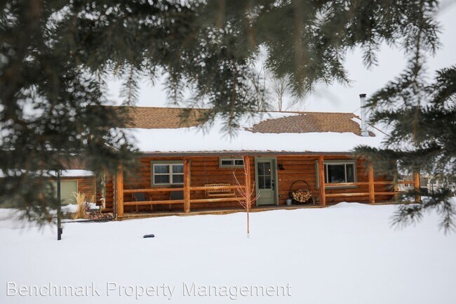 Building Photo - 3 br, 2 bath House - 2975 Outlaw Ln