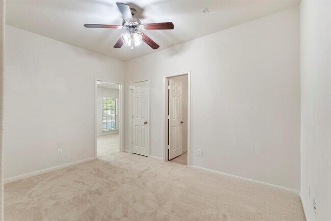 Foto del edificio - 5130 Jacobs Landing Ln