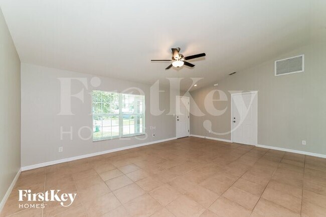 Building Photo - 10387 Grail Avenue