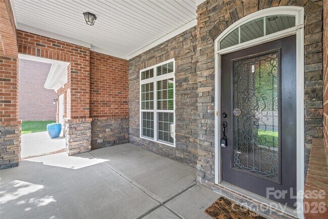 Foto del edificio - 3306 Carmel Rd