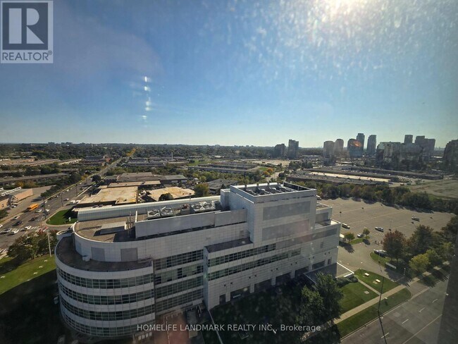 Building Photo - 1 Lee Centre Dr