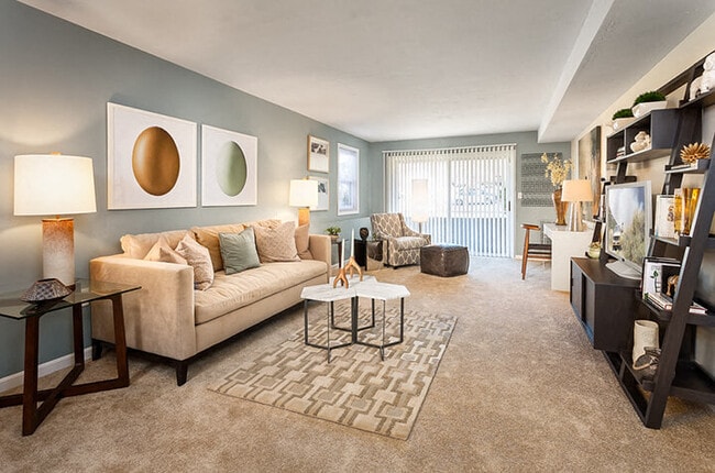 Interior Photo - Waterfall Hills at Canton