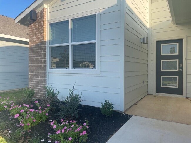 Foto del edificio - 216 Shawi Pass, Leander, TX 78641 - 3 BR 2...