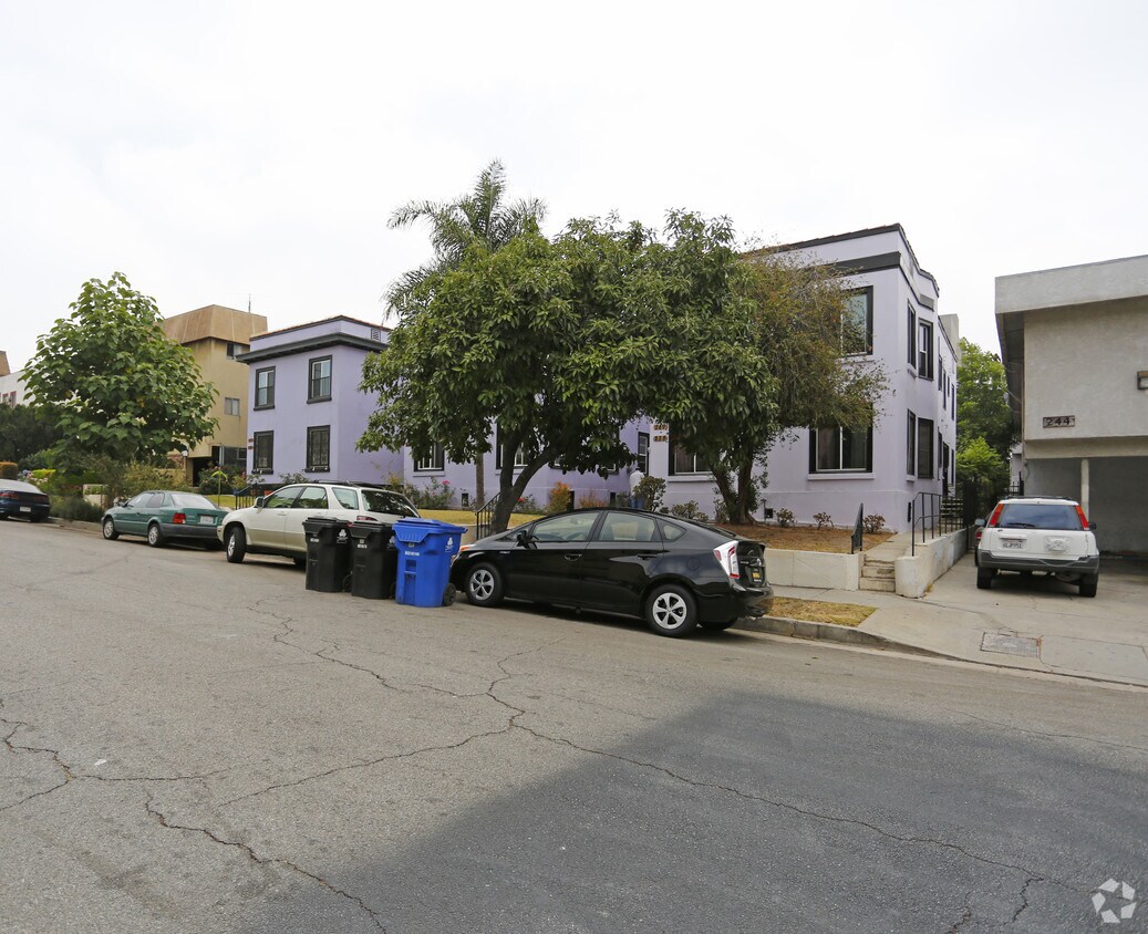 Foto del edificio - 234-236 S Reno St.