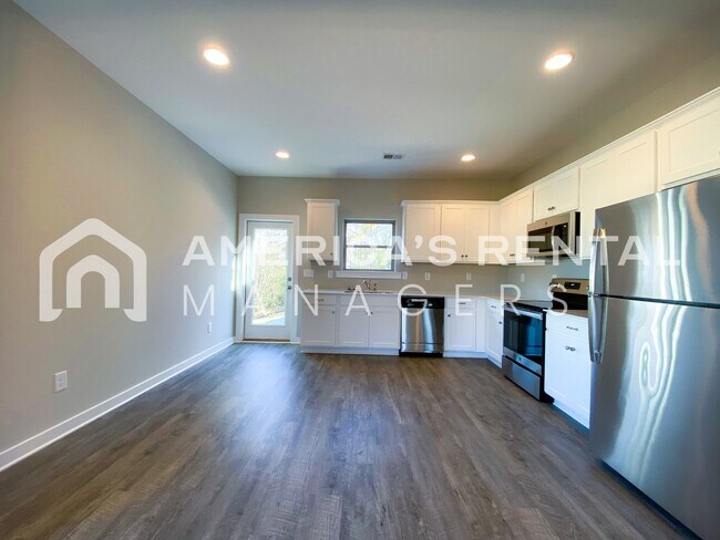 Building Photo - MOVE IN SPECIAL!!! - Home for Rent in Lincoln, AL... Available to View Now!!! - Sign a lease by 3...