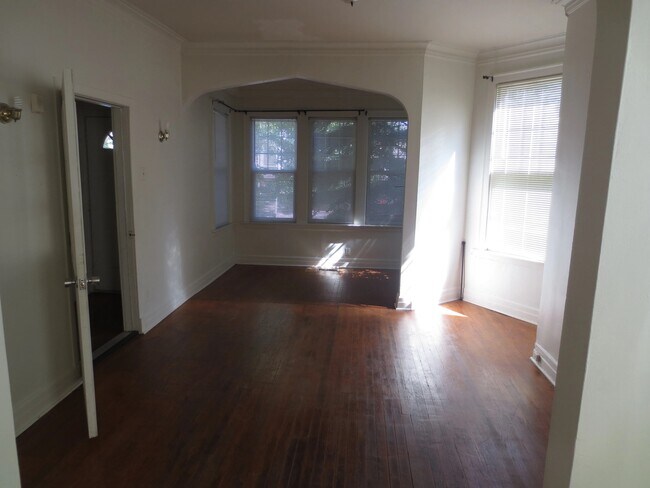 Sala de estar/comedor - 1825 W Addison St