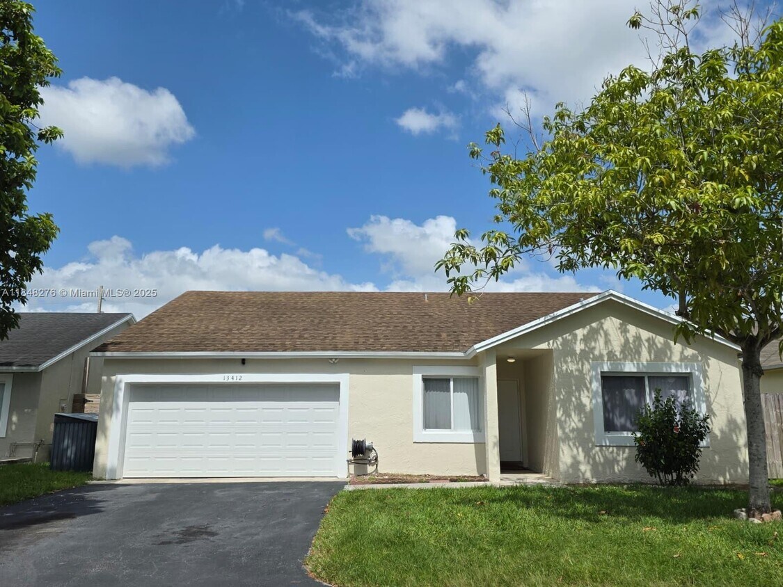 Foto principal - 13412 SW 116th Ct