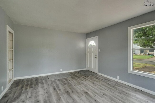 Foto del edificio - 523 W Inwood Dr