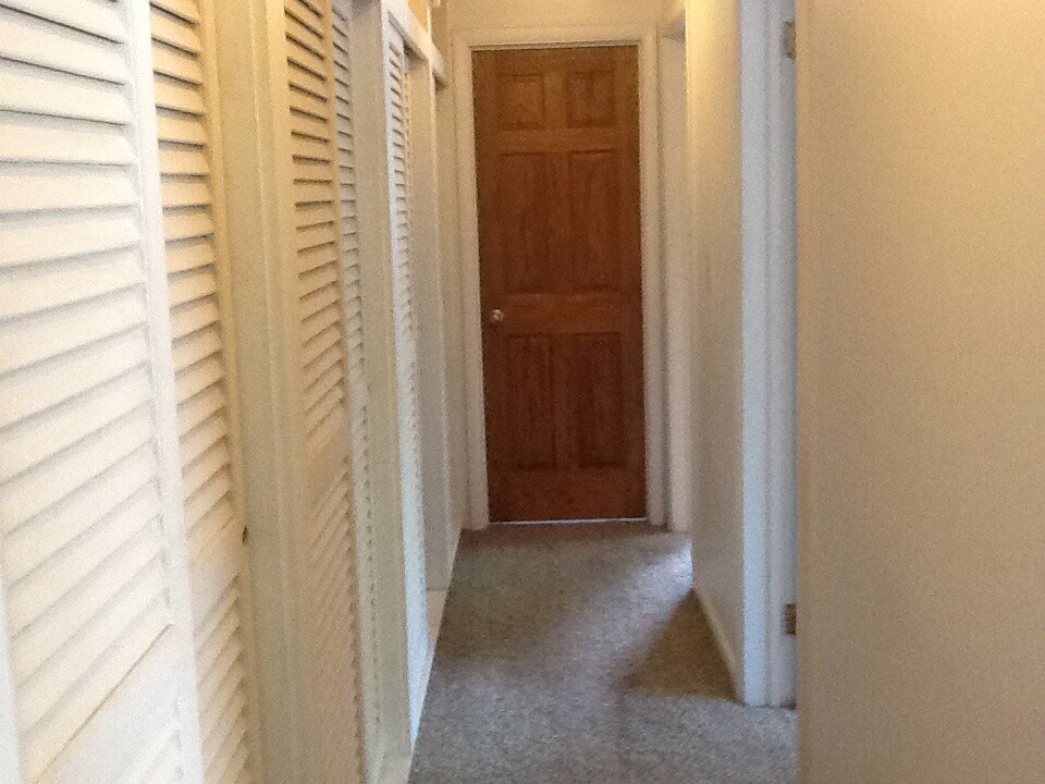 loads of storage - 1201 W Wayne St