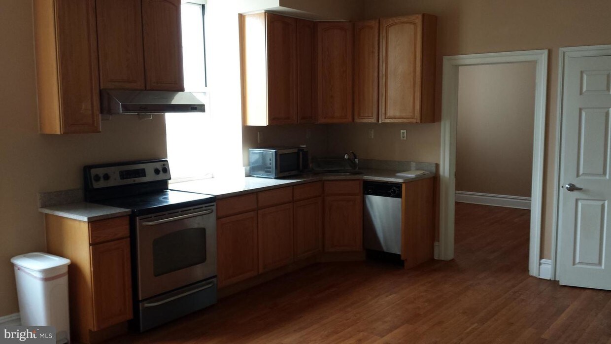 Foto del edificio - 926 Race St