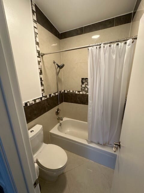Foto del edificio - 2381 NE 14th Street Cswy