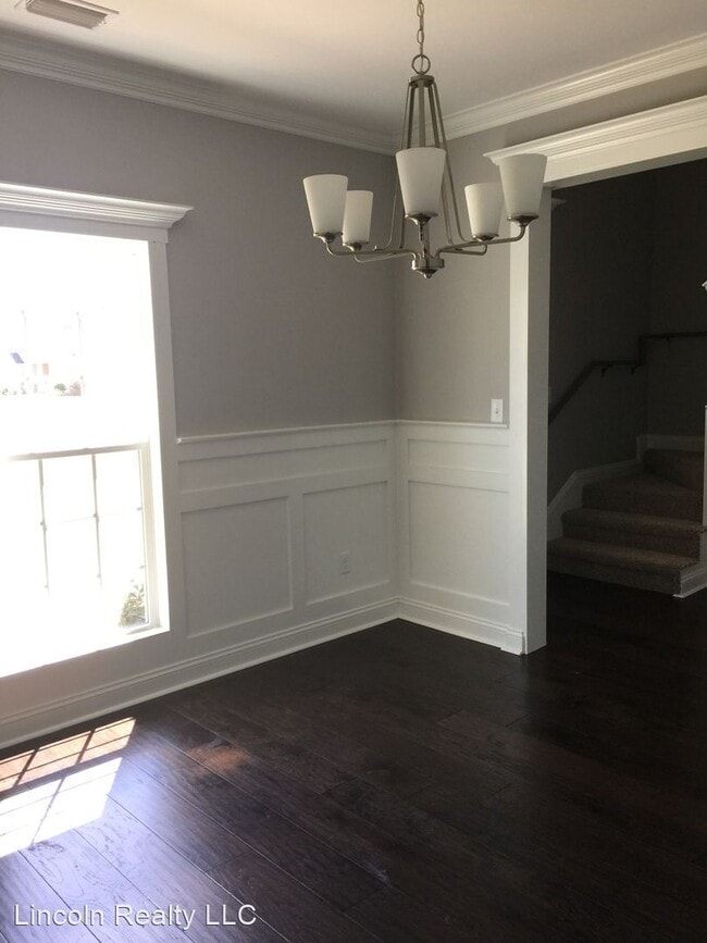 Building Photo - 4 br, 3.5 bath House - 5244 Carlton Ridge Cir