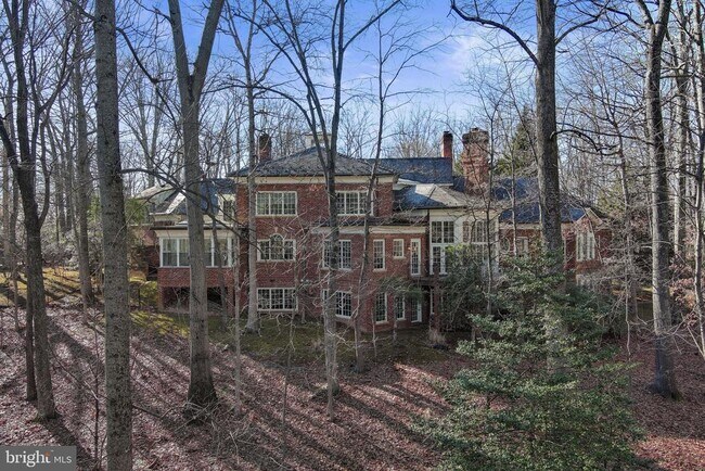 Foto del edificio - 8541 Old Dominion Dr