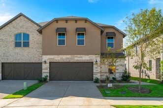 Building Photo - 3524 Knightly Dr