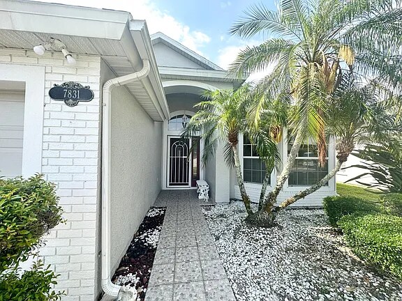 Foto principal - 7831 Citrus Creek Dr