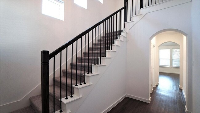 Building Photo - 2624 Gaulding St