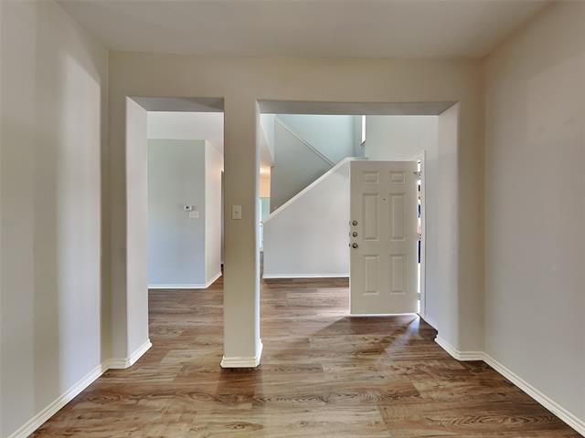 Building Photo - 1525 Trent Dr