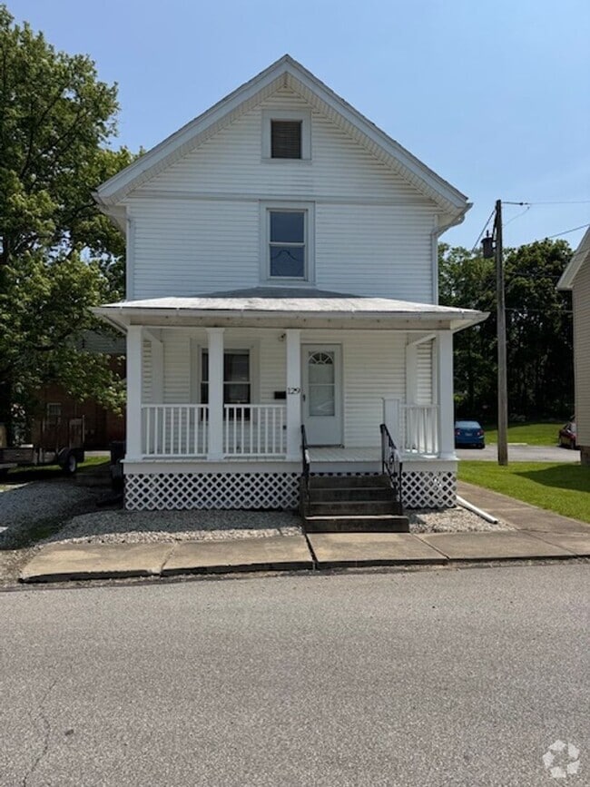 Building Photo - 129 Diamond St