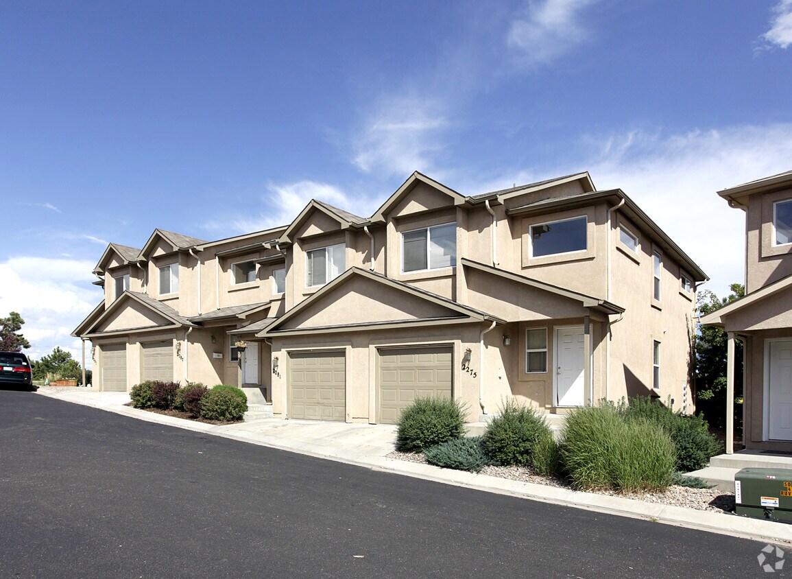 22752293 Golden Gate, Colorado Springs, CO 80918 Apartments in