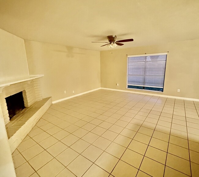 Building Photo - 4306 Kevinkay Dr