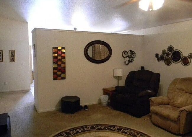 Building Photo - 17730 Fairfax Ct