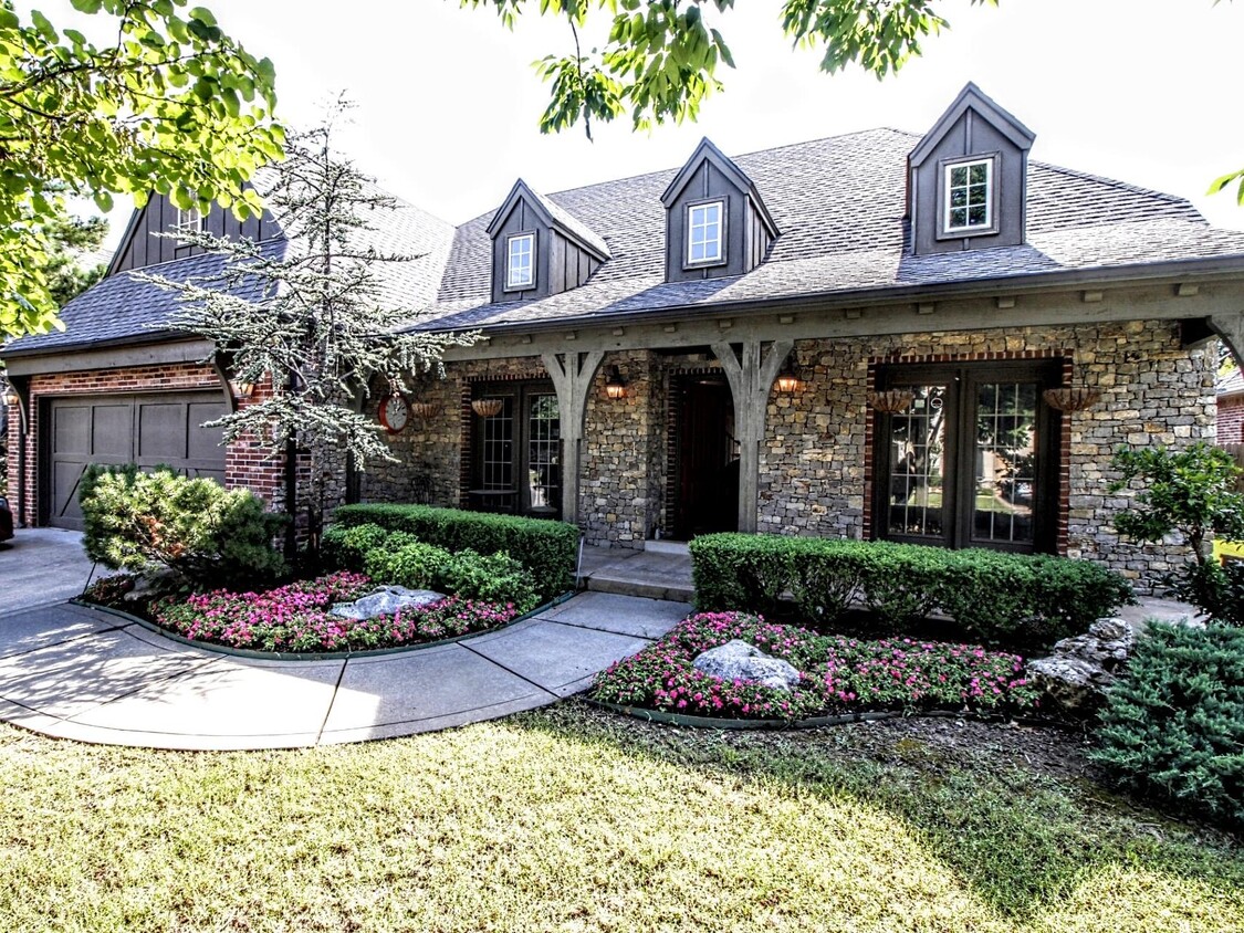 Front view - 10479 S 86th East Ave