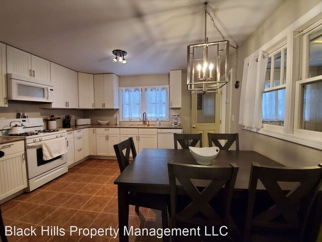 Building Photo - 3 br, 2.5 bath House - 307 May Street