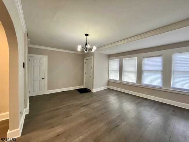Building Photo - 282 Weequahic Ave