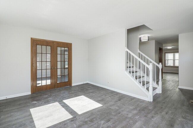 Building Photo - 1036 Ashford Ln