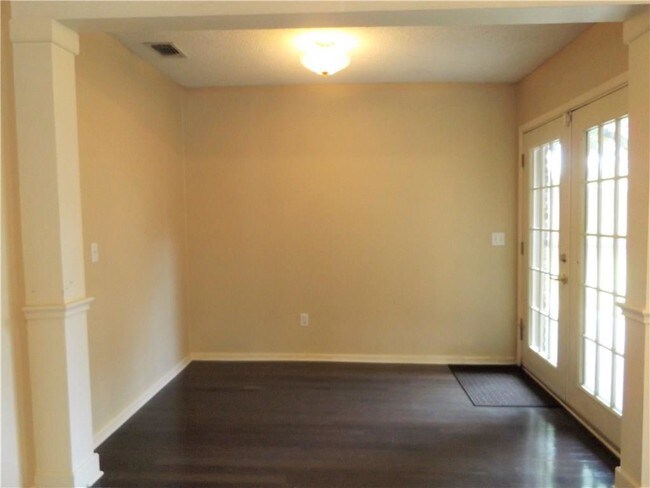Foto del edificio - 3105 Kingsbridge Dr