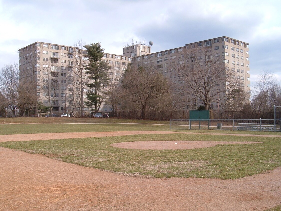 1030 E Lancaster Ave, Bryn Mawr, PA 19010 Condo for Rent in Bryn Mawr