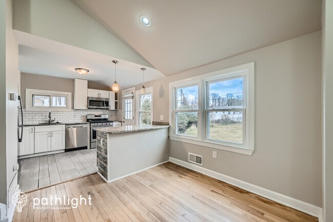 Building Photo - 6801 Southern Cross Court, Baltimore, MD, ...