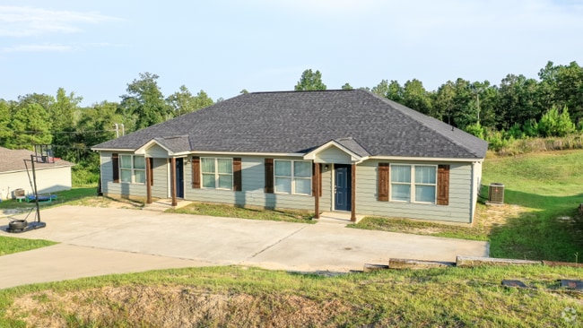 Building Photo - 6 Cal Rd