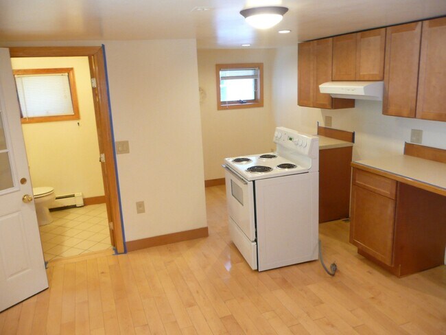 Foto del edificio - LO-37 Spring St. Newmarket, NH