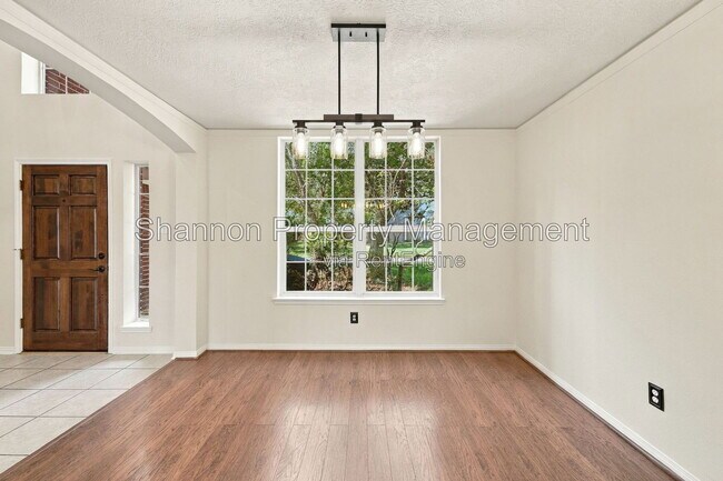 Foto del edificio - 10 Orchid Grove Pl