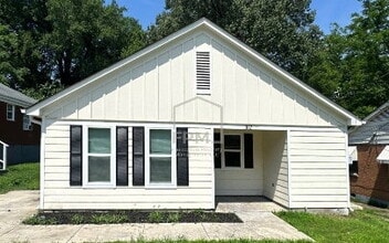 Building Photo - 307 Harrell St