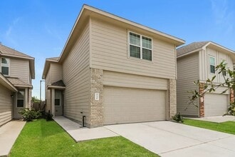 Building Photo - 21526 Kimro Ln