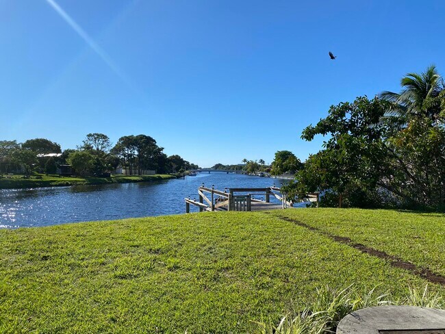 Foto del edificio - 540 Canal Point S