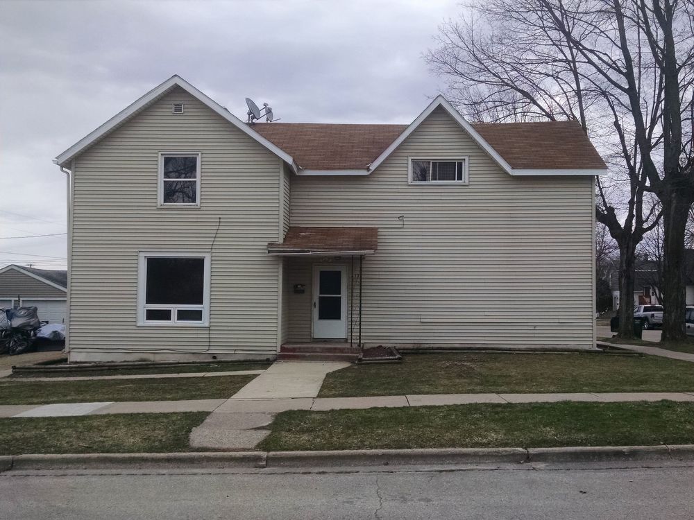 Primary Photo - 612 Algoma St