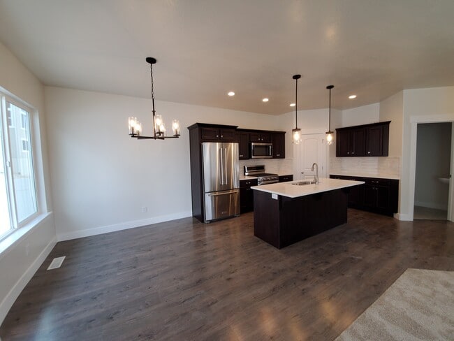 Building Photo - Hemsley (4327 W Hemsley Ln)