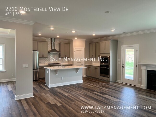 Foto del edificio - 2210 Montebell View Dr