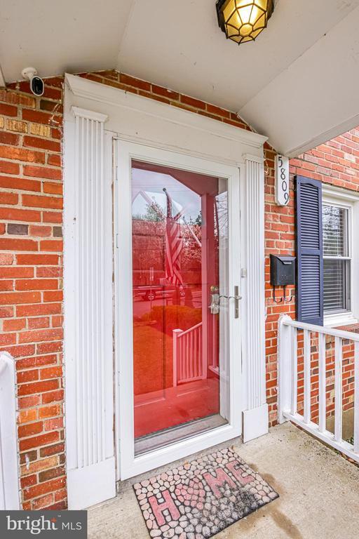 Foto del edificio - 5809 Mt Vernon Dr