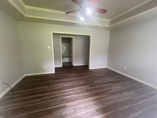 Foto del edificio - Nice 3 Br. 2 Bath home in Ward
