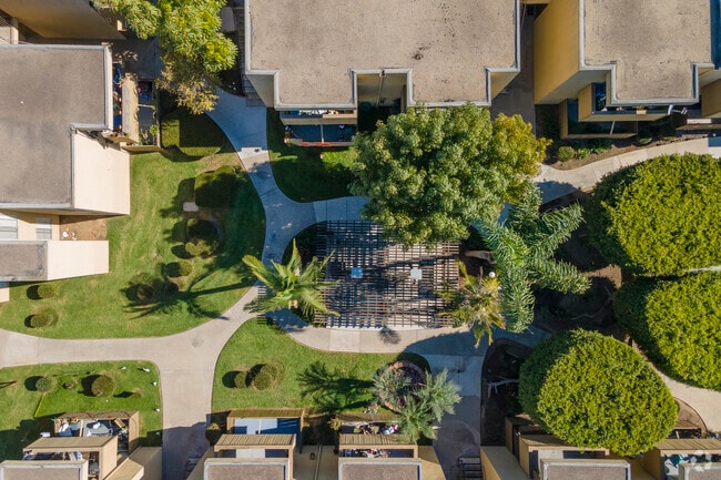 Aerial View - Villa Napoli Apartments