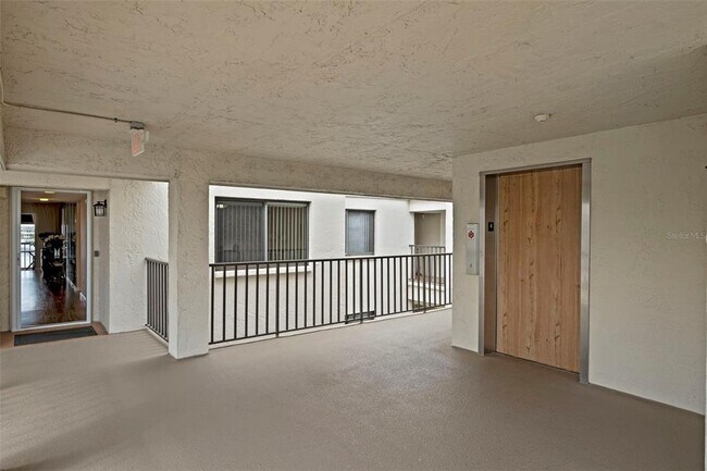 Building Photo - 8211 Brent St