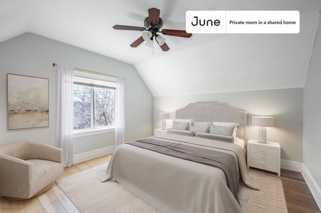 Private bedroom in 3 bed/2 bath Home - Private bedroom in 3 bed/2 bath Home