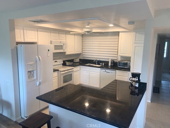 Building Photo - 4012 Calle Sonora Oeste Unit 2B