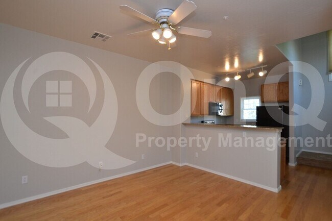 Foto del edificio - 4140 E Jasper Dr
