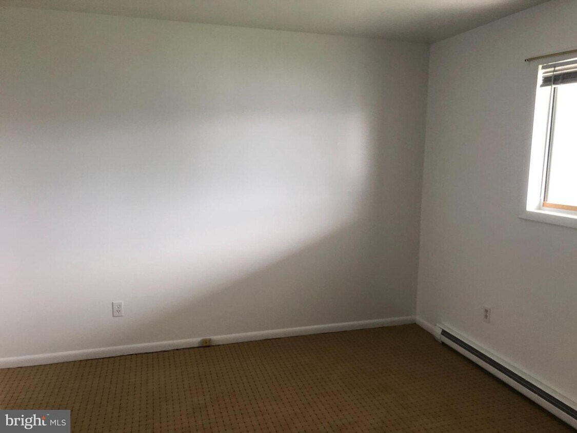 2260 Roosevelt Blvd, Winchester, VA 22601 Townhome Rentals in